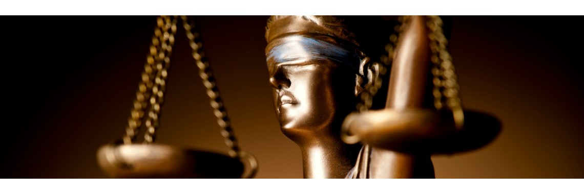 Закон защищает каждого, кто может нанять себе хорошего адвоката